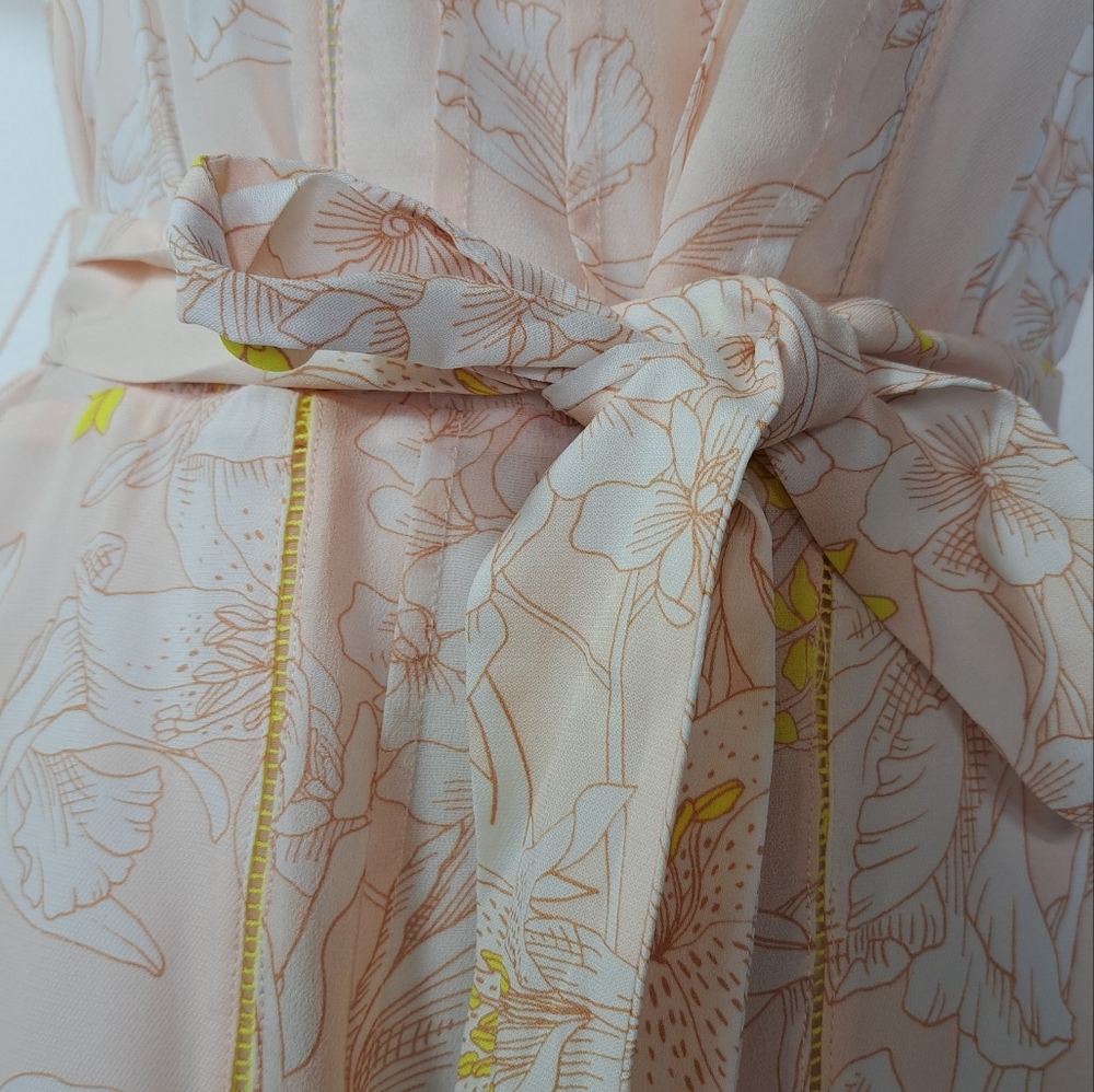 Reiss Carlotta Short Flutter Sleeve Dress in Blush Size US 4 - Picture 8 of 16